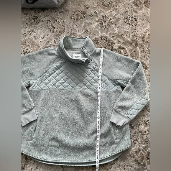 Comfy warm ABERCROMBIE & FITCH pullover 🍃🍃 - Picture 5 of 12